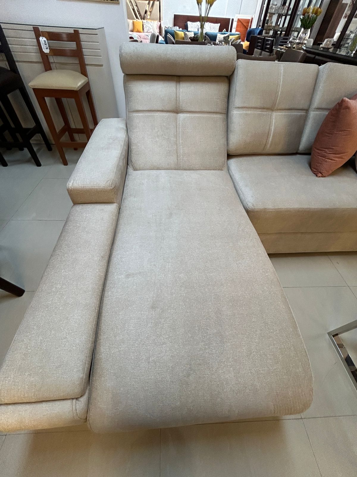 Seccional Lucia, Dorado beige